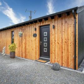 The Shed - 1 Bedroom - Cosheston, Hotel in Cosheston
