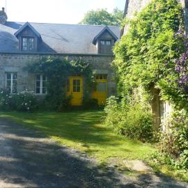 Sunshine Cottage, hotel v mestu Berjou