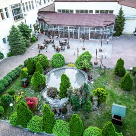 Hotel Fontana, готель у місті Бачка-Паланка
