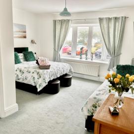 Elysian Fields B&B, hotel in Helston