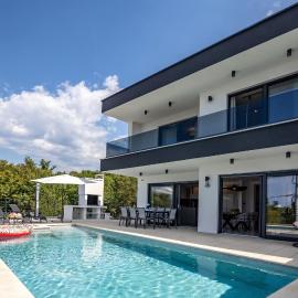 Nice Home In Kostrena