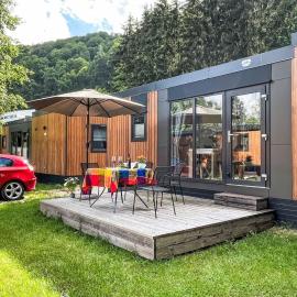 Holiday Home Tiny Haus Rotkehlchen by Interhome