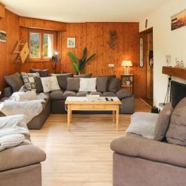 Apartment Résidence 25 by Interhome, hotel in Champex