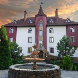 Отель Вышеград, hotel a Vyshhorod