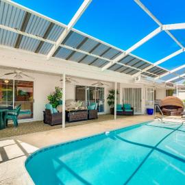 9 Mi to Beach! Poolside Escape in Spring Hill