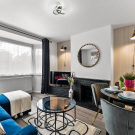 Stylish 4-Bed Cambridge Stay - Garden & Games Room