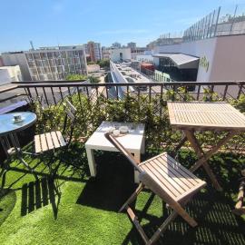 Imperial Tarraco Apartment، فندق في تاراغونا