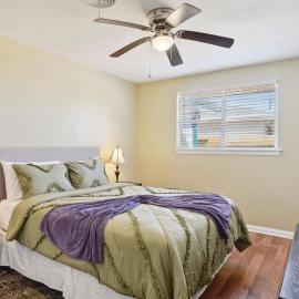 NOLA (3Bd) hub