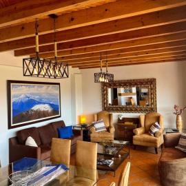 Lovely 3BD 4BA APT Pool Gym Parking
