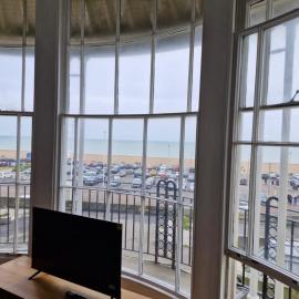 Sea view apartment Hastings, hotel in Hastings