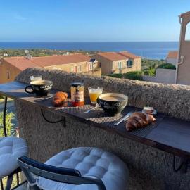 Studio vue mer à Sant'Ambroggio, Lumio