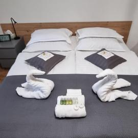 Studio Apartment Nähe S-Bahn inklusive Parkplatz Wiedereröffnung!
