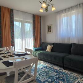 E&E Garden Breeze Apartment, hotel in Igalo
