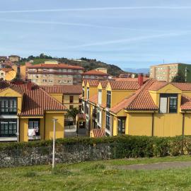 Apartamento residencial en Candás, hotel in Candás