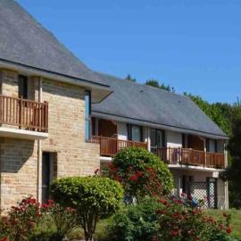 Joli T2 Résidence du Golf avec terrasse, hotel in Bénodet