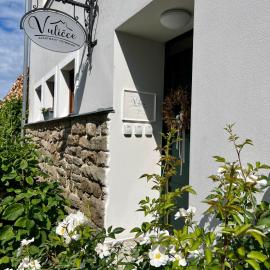 Apartmány V uličce Frymburk, Hotel in Frymburk nad Vltavou