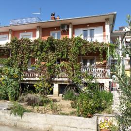 Apartments Darinka Beg, Hotel in Palit