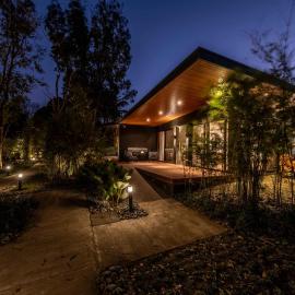 Ananda Cabin - Ezra Viniti Resort, Hotel in Tagaytay