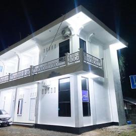 Lansogo Homestay, Hotel in Painan