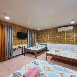 Genna's Tourist Inn Santa Fe, hotel di Bantayan Island