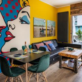 The Pop Art Apartment, hotel di Katowice