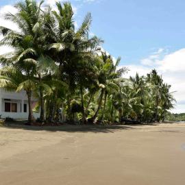 Playa Guachalito, отель в городе Коки