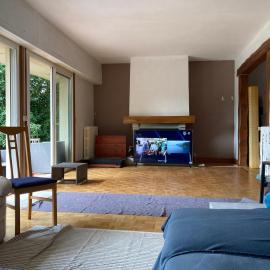 5 Chambres dans une grande maison, хотел в Auneau