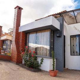 Un oasis de tranquilidad Casa Con Parqueadero Gratis Pet Friendly y Chimenea, viešbutis mieste Pastas