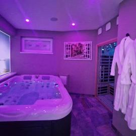 SPA & SAUNA lin pour l'autre، فندق في كاليه
