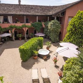B&B Locanda Tempi Lontani Adults Only, hotel Orta San Giulióban