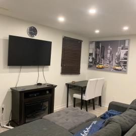 Lower Unit Entire Apartment、ケンブリッジのホテル