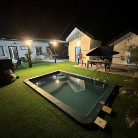 Maison Helysa Homestay, hotel in Lumut