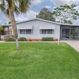 VILLAGES 2BED ROOM 2 BATH NEAR ORANGE BLOSSOM COUNTRY CLUb, hotel i Lady Lake