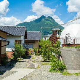 Yufuin Hanarenoyado Yukagetsu, hotel a Yufu
