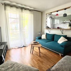 Charmant T2 avec balcon - Golf National à 5 min – hotel w mieście Guyancourt