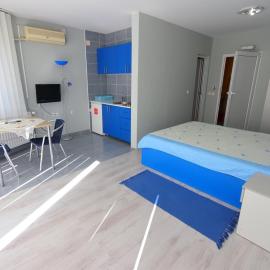 Studio Apartmani UZOR