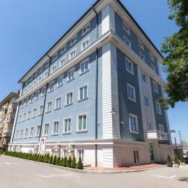 Millennia Hotel، فندق في صوفيا