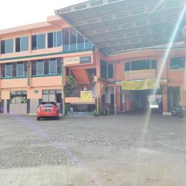 Sartika Hotel Mitra RedDoorz Pati, hotel en Pati