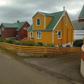 Det lille gule hus, hotel em Trongisvágur