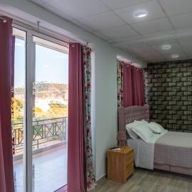 Olympio Apartments, hotel u gradu Ksilokastron