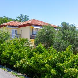 Apartments & Rooms Sanja, hotel en Rab