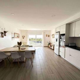 Sunset apartment Peniche Surfcamp，費雷爾的飯店