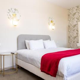 Auberge le Prieuré des Gourmands, хотел в Vallons-de-l'Erdre