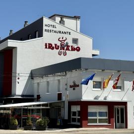 Hostal Restaurante Iruñako, hotel in Burgos