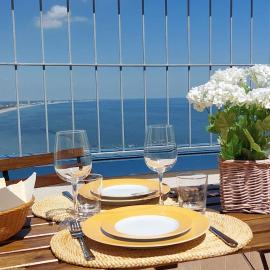 Attico sul mare al 30esimo piano