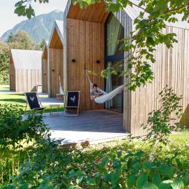 Cabino - Fresh Air Resort, hotel i Bovec