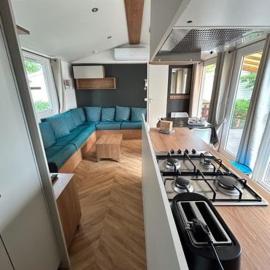 Mobil-Home neuf Valras-Plage - Camping 4 étoiles les Sables du Midi, hotel in Valras-Plage