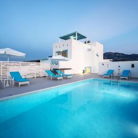 Xenos Villa 7 with a Private pool near the sea, hotel in Tigaki