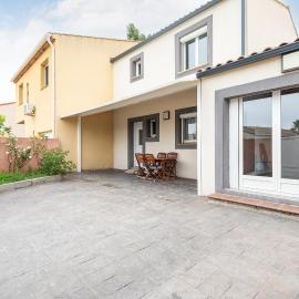 Maison Atlas - Pour 6 à Agde, hotel v destinaci Agde