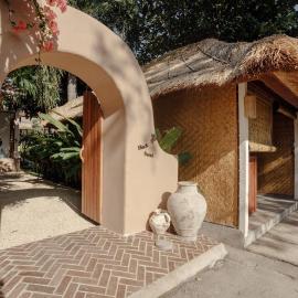 Melibe Dive Resort Bali, hotel di Tulamben